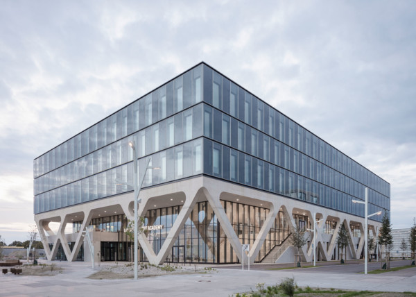 LabCampus | LAB 52 AirportAcademy