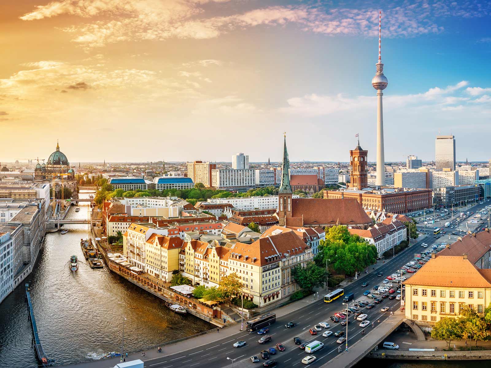 Panaroma von Berlin - Hintergrundbild zum Beitrag Mietspiegel Berlin 2023
