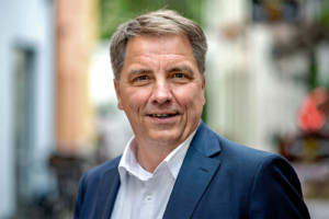 Portraitfoto von Jürgen Krogmann, dem Oberbürgermeister der Stadt Oldenburg